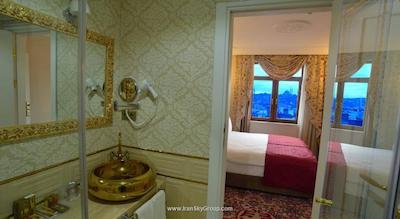 هتل گالاتاور