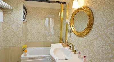 هتل گالاتاور