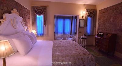 هتل گالاتاور