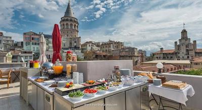 هتل گالاتاور