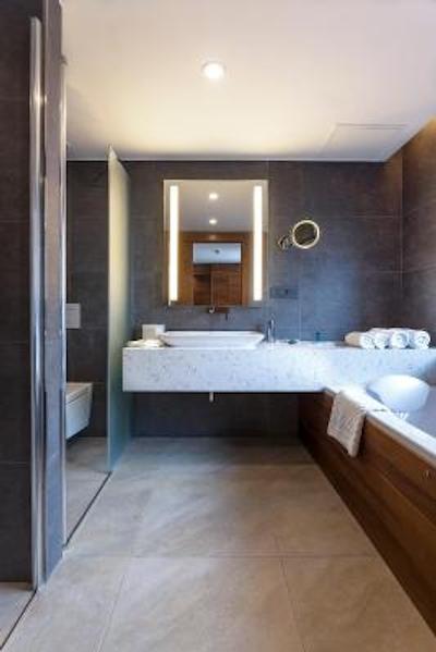 هتل اور هتل آسیا