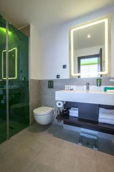 پارک این بای رادیسون استانبول آتاتورک ایرپورت