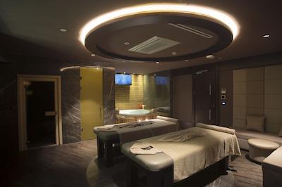 مرکور استانبول ایرپورت