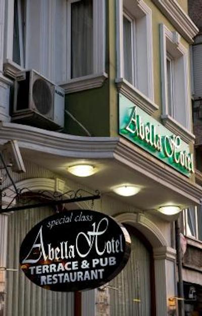 مهمت بی هتل