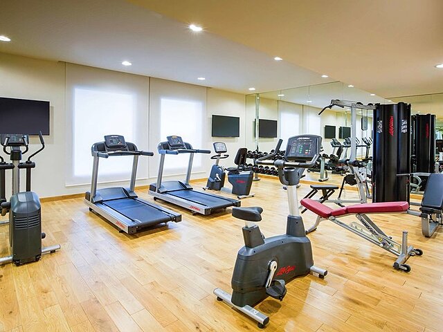 آیبیس استایلز دراگون مارت دبی