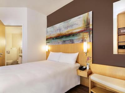 آیبیس وان سنترال