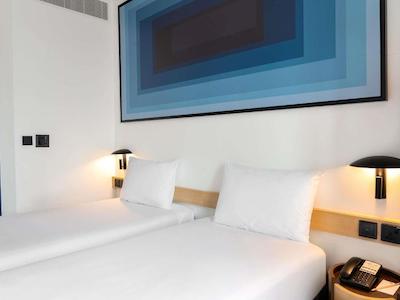 آیبیس وان سنترال