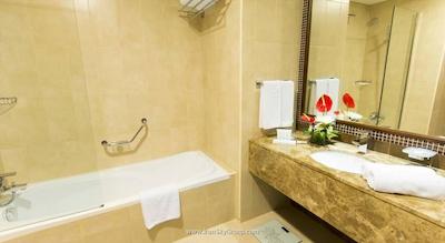 هتل آپارتمان آریس فخرالدین