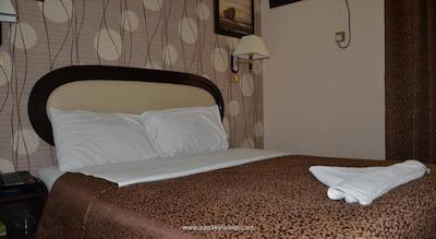 گرند سینا هتل