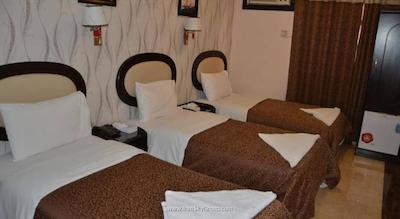 گرند سینا هتل