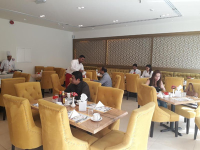 رویال فالکون هتل