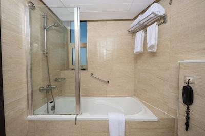 پیرل سوییس هتل