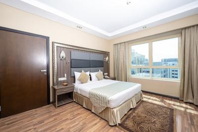 پیرل سوییس هتل