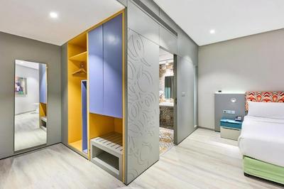 آیبیس استایلز دبی جمیرا