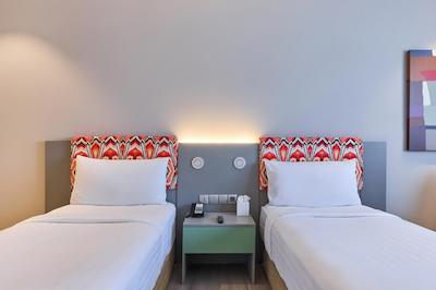 آیبیس استایلز دبی جمیرا