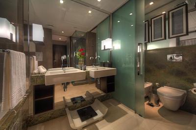 استینبرگر هتل بیزینس بی