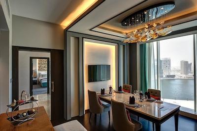 استینبرگر هتل بیزینس بی