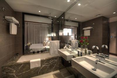 استینبرگر هتل بیزینس بی