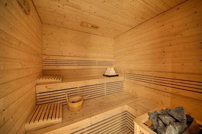 استینبرگر هتل بیزینس بی