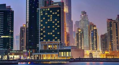 استینبرگر هتل بیزینس بی