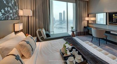 استینبرگر هتل بیزینس بی