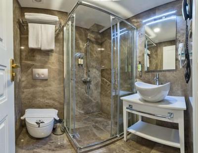 آدا کاراکوی هتل-اسپشیال کتگوری