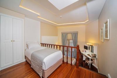 آدا کاراکوی هتل-اسپشیال کتگوری