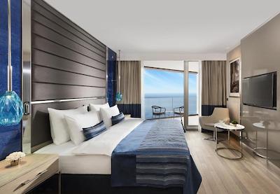 کراون پلازا استانبول فلوریا