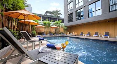 گللریا 12 سوخومویت بانکوک بای کمپس هسپیتلیتی