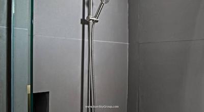 گللریا 12 سوخومویت بانکوک بای کمپس هسپیتلیتی