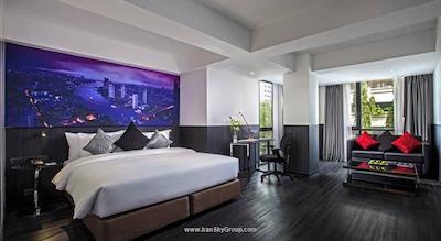 گللریا 12 سوخومویت بانکوک بای کمپس هسپیتلیتی