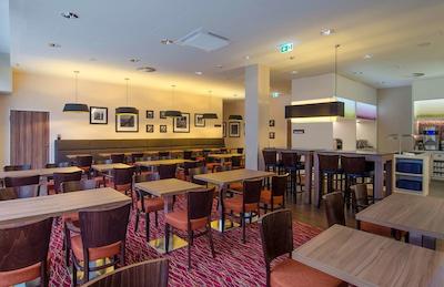 همپتون بای هیلتون نورنبرگ سیتی سنتر