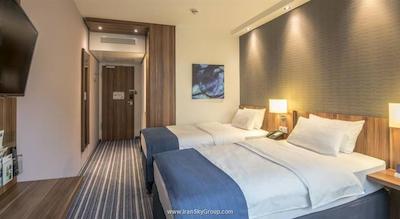 هالیدی این اکسپرس دوسلدورف سیتی