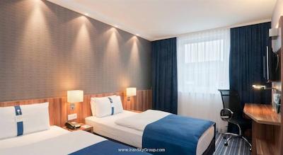 هالیدی این اکسپرس دوسلدورف سیتی