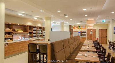 هالیدی این اکسپرس دوسلدورف سیتی