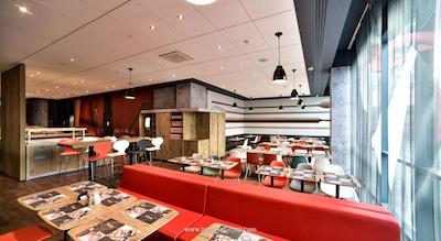 آیبیس مسکو داینامو