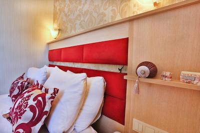 مالابادی بیازیت هتل