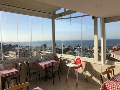 مالابادی بیازیت هتل