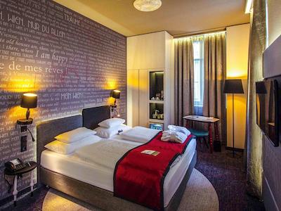 مرکور وین فرست