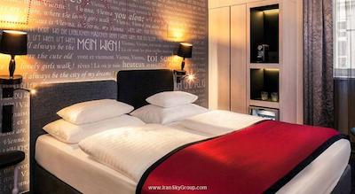 مرکور وین فرست