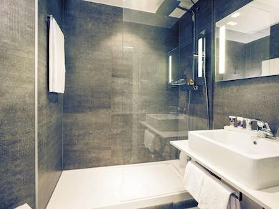 مرکور وین فرست