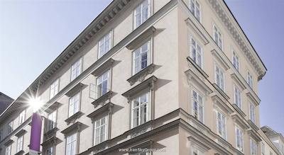 مرکور وین فرست