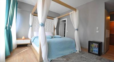 ناین استانبول هتل