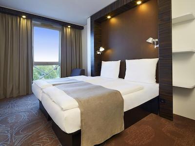 پرمیر کلاس دوسلدورف سیتی