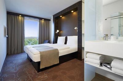 پرمیر کلاس دوسلدورف سیتی