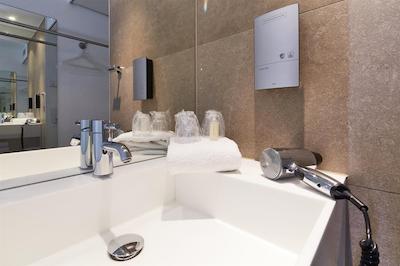 پرمیر کلاس دوسلدورف سیتی