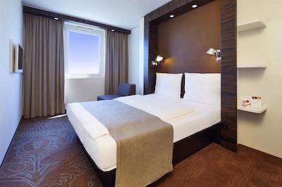 پرمیر کلاس دوسلدورف سیتی