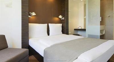 پرمیر کلاس دوسلدورف سیتی