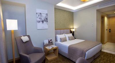 پارما هتل تکسیم