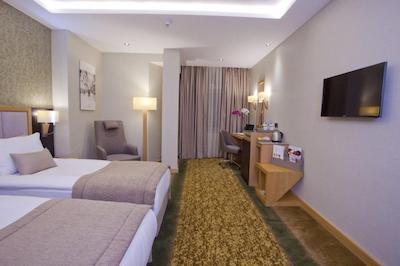 پارما هتل تکسیم